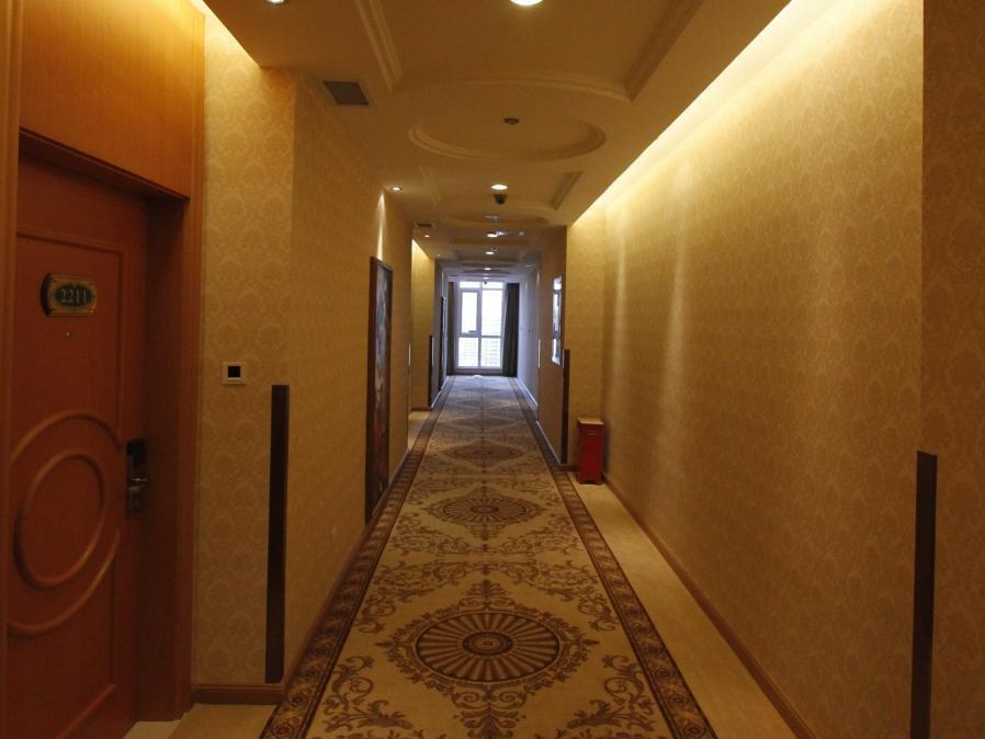 Vienna International Hotel Shenyang Railway Station Экстерьер фото