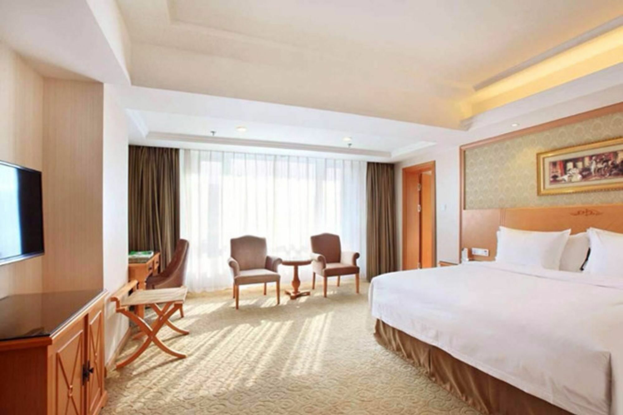 Vienna International Hotel Shenyang Railway Station Экстерьер фото