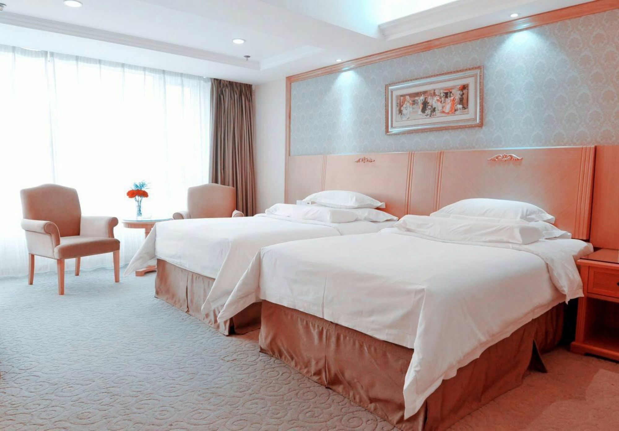 Vienna International Hotel Shenyang Railway Station Экстерьер фото